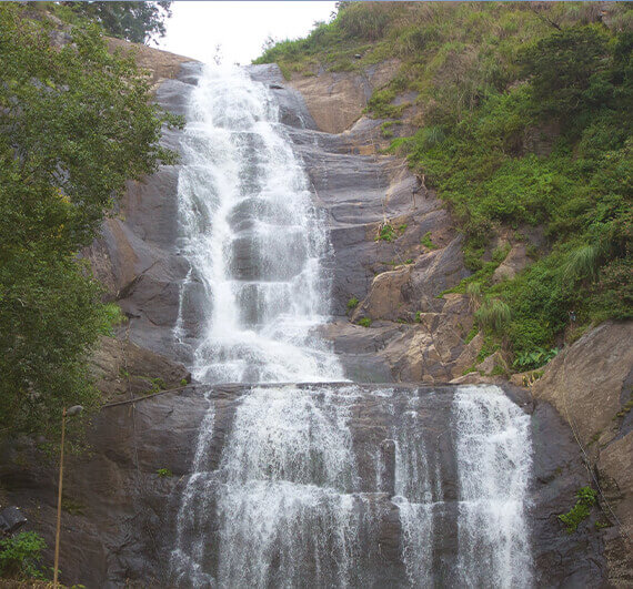 Resort near silver cascade falls